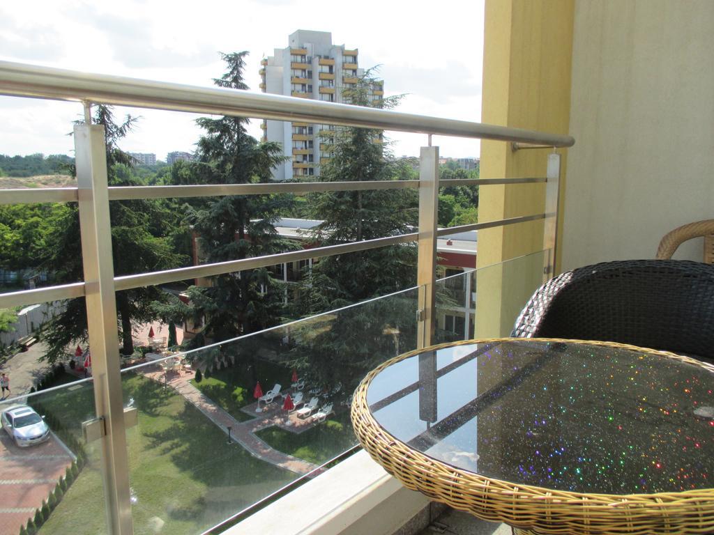 Apartment Crystal Beach 네세부르 객실 사진