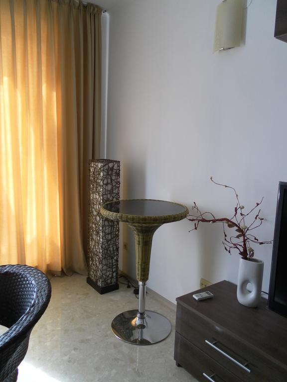 Apartment Crystal Beach 네세부르 객실 사진